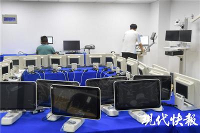 南京創(chuàng)新周聚焦教學(xué)設(shè)備研發(fā) 系統(tǒng)模擬“望聞問(wèn)切”與“桌面工廠”引領(lǐng)綠色化工教育新篇章